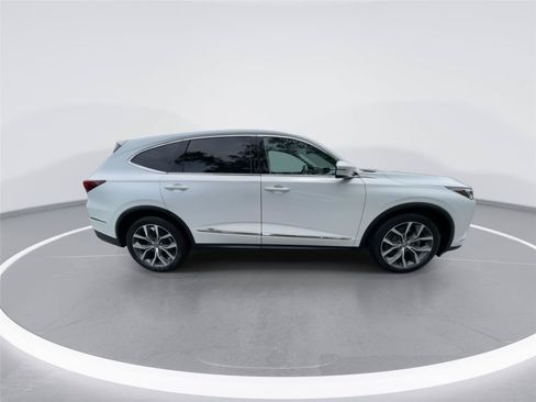 Used 2024 Acura MDX SH-AWD w/ Technology Package image 9