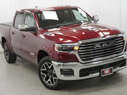 Used 2025 RAM 1500 Laramie w/ Advanced Safety Group II image 9