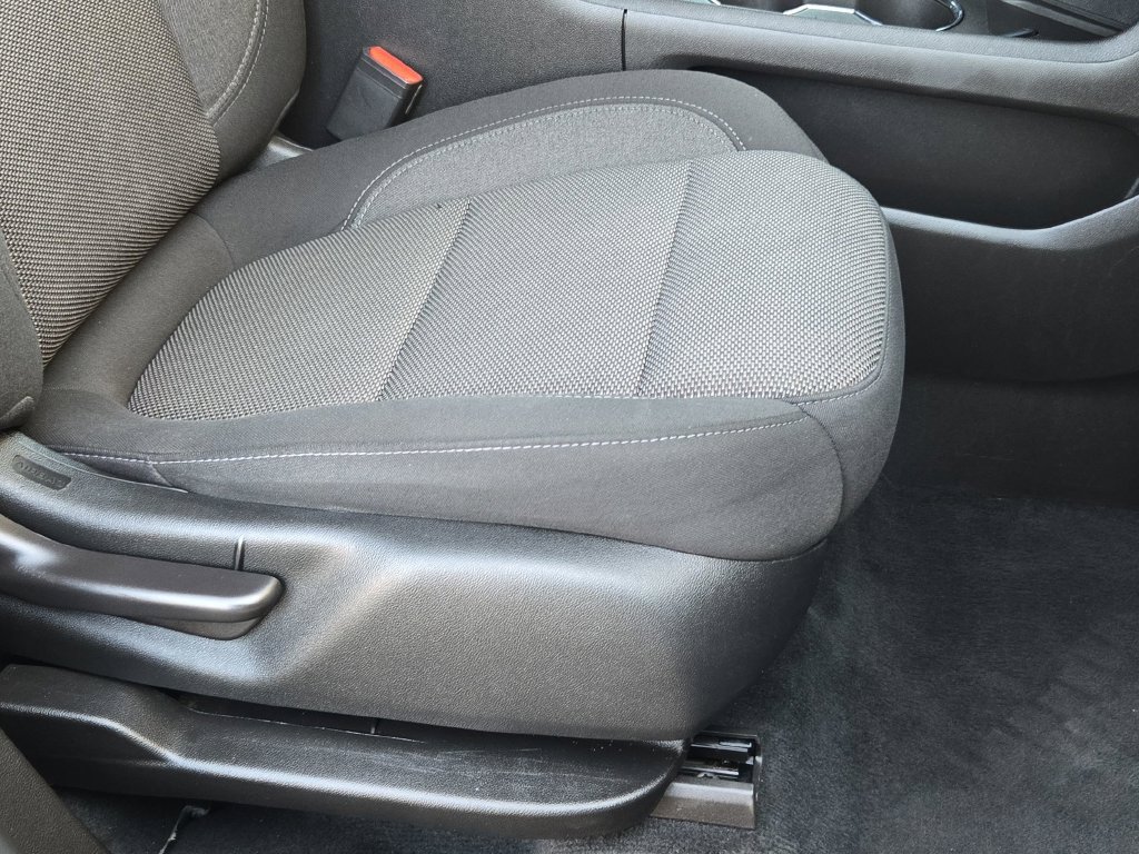 Used 2023 Chevrolet Traverse LT AWD/4WD image 29