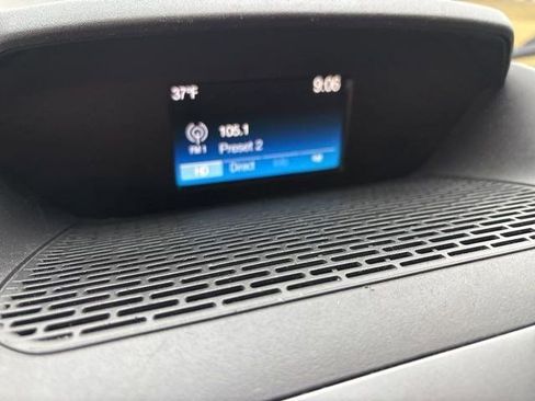 Used 2017 Ford Transit 350 XLT image 17