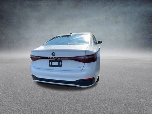New 2025 Volkswagen Jetta SE image 21