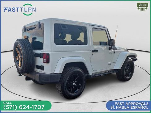 Used 2012 Jeep Wrangler Rubicon w/ PWR Convenience Group image 4