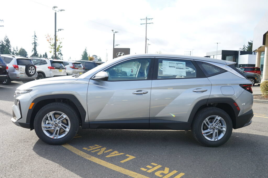 New 2026 Hyundai Tucson SE AWD/4WD image 8