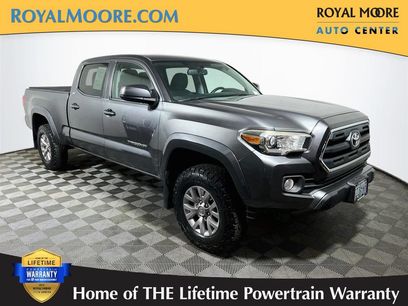 Used 2016 Toyota Tacoma SR5 w/ SR5 Appearance Package (SN)