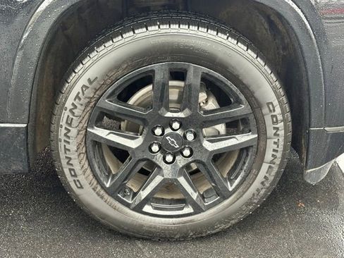 Used 2020 Chevrolet Traverse Premier image 25