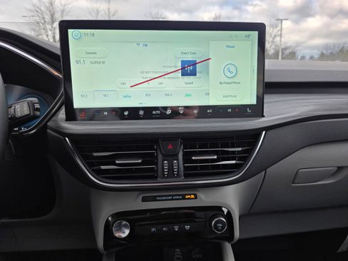 New 2026 Ford Escape SE w/ PHEV Premium Package image 12