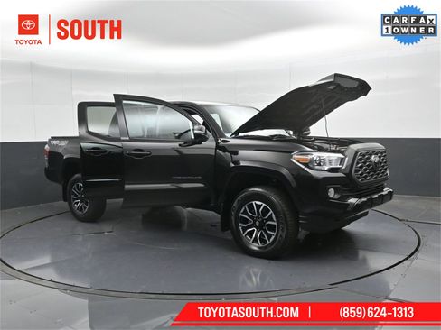 Used 2023 Toyota Tacoma TRD Sport image 51