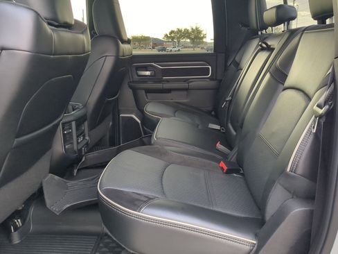 Used 2024 RAM 3500 Laramie w/ Night Edition image 28