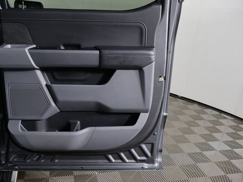 Used 2024 Ford F150 XLT w/ Mobile Office Package image 20