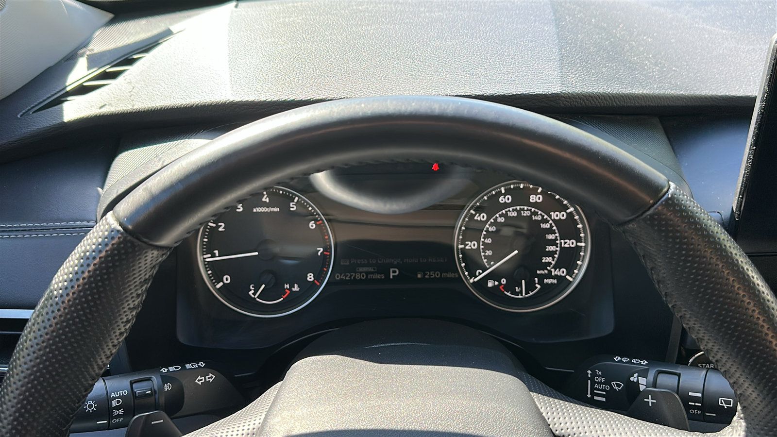 Used 2025 Mitsubishi Outlander AWD image 18