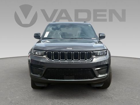 New 2026 Jeep Grand Cherokee Laredo X RWD image 23