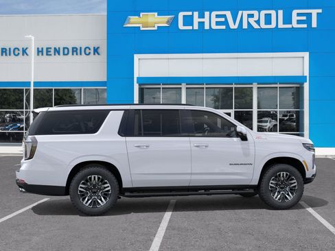 New 2026 Chevrolet Suburban Z71 w/ Comfort Package image 7