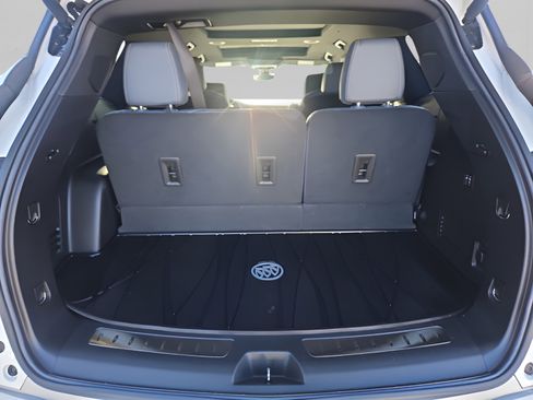 Used 2022 Buick Enclave Premium w/ Experience Buick Package image 38