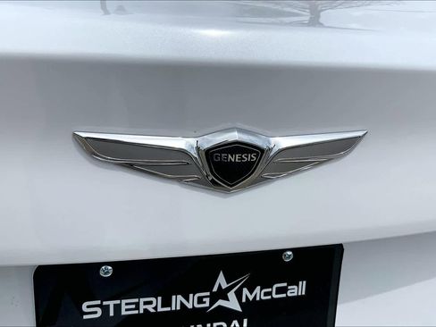 Used 2019 Genesis G80 3.8 image 10