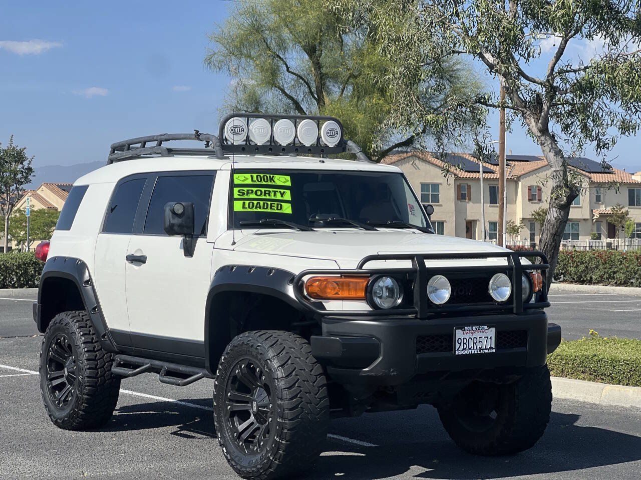 Used 2008 Toyota FJ Cruiser 4WD image 2