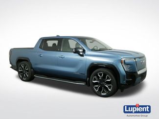 Used 2025 GMC Sierra EV Denali AWD/4WD video 1