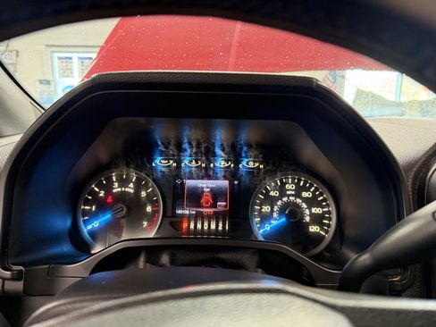 Used 2017 Ford F150 XLT w/ Equipment Group 302A Luxury image 12