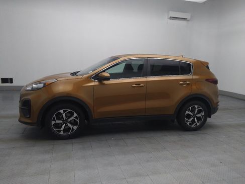 Used 2020 Kia Sportage LX w/ LX Popular Package FWD image 2
