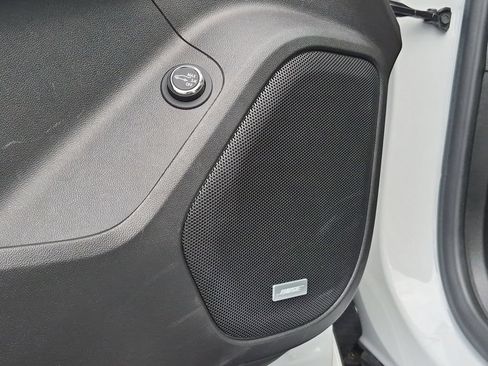 Certified 2021 GMC Acadia SLT w/ Elevation Edition FWD image 22