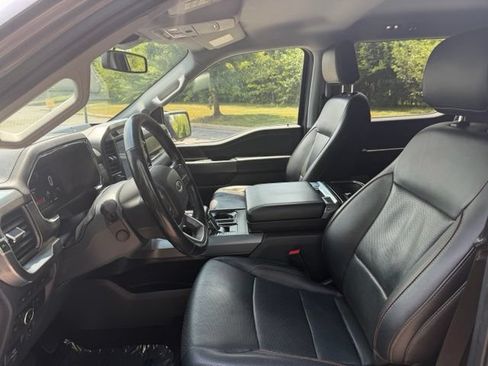 Used 2022 Ford F150 Lariat w/ Equipment Group 502A High AWD/4WD image 16