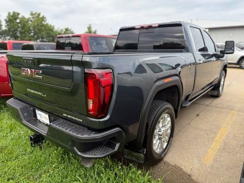 Used 2023 GMC Sierra 3500 Denali w/ Denali Ultimate Package AWD/4WD image 6