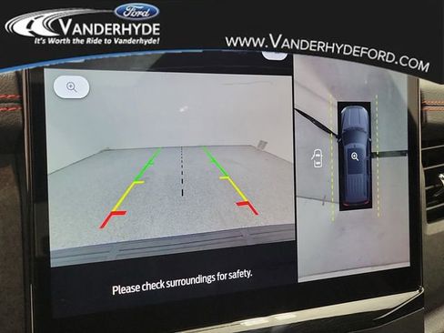 Used 2022 Ford Expedition Limited image 29