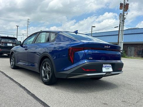 Used 2025 Kia K4 FWD image 3