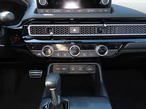 Certified 2025 Honda Civic Sport image 22