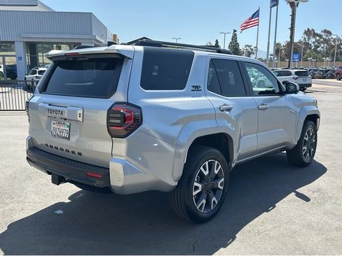 Used 2026 Toyota 4Runner TRD Sport Premium AWD/4WD image 6