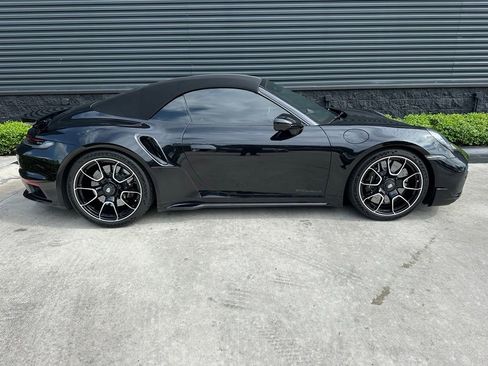 Certified 2022 Porsche 911 Turbo AWD/4WD image 11