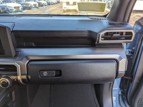 Used 2025 Toyota 4Runner TRD Off-Road AWD/4WD image 27