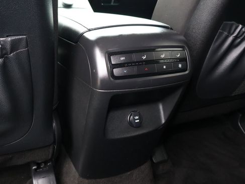 Used 2021 Hyundai Palisade SE w/ Cargo Package image 12