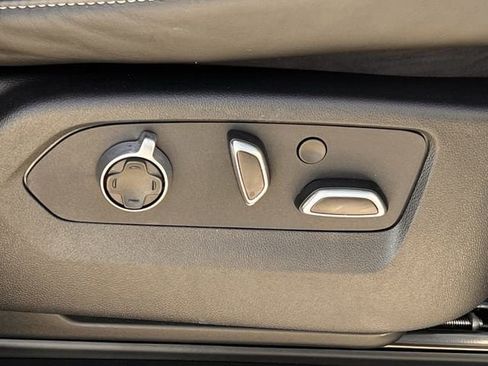 Certified 2024 Cadillac Escalade V w/ LPO, ONYX Package image 29