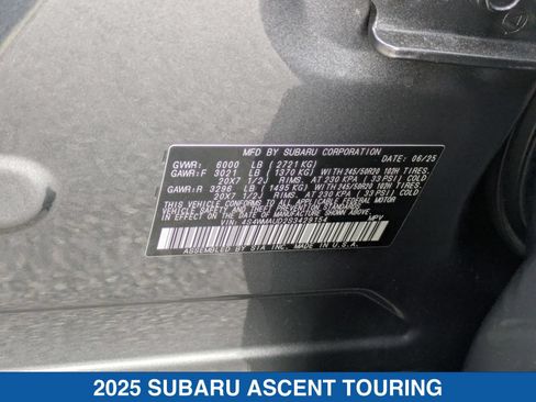 Used 2025 Subaru Ascent Touring AWD/4WD image 41