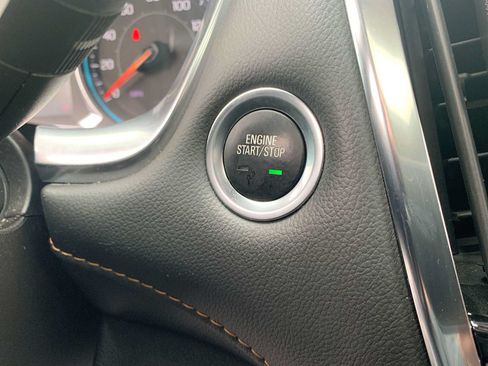 Certified 2021 Chevrolet Traverse RS AWD/4WD image 16