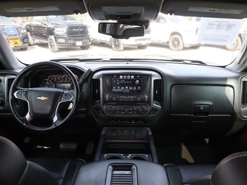 Used 2018 Chevrolet Silverado 1500 High Country RWD image 29
