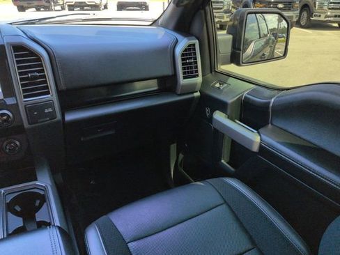 Certified 2019 Ford F150 Raptor w/ Equipment Group 802A Luxury image 17