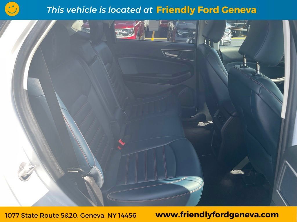 Used 2023 Ford Edge SEL w/ Sport Appearance Package AWD/4WD image 29