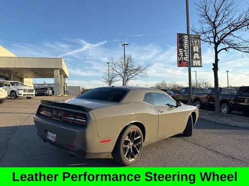 Used 2023 Dodge Challenger SXT w/ Blacktop Package image 5