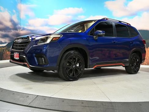 Used 2023 Subaru Forester Sport w/ Popular Package #2 AWD/4WD image 4
