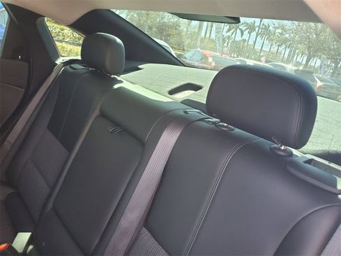 Used 2017 Chevrolet Impala LT image 13