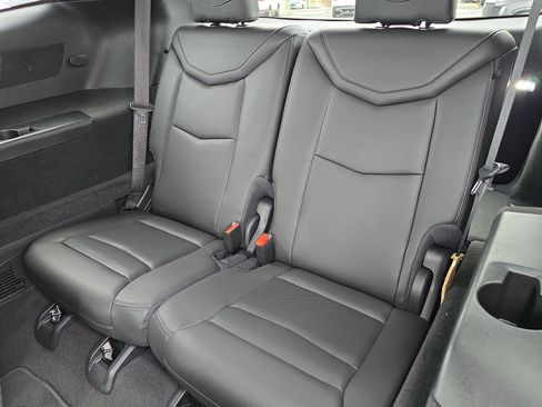 Certified 2025 Cadillac XT6 Premium Luxury image 15