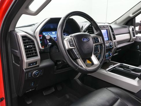 Certified 2021 Ford F250 Lariat w/ Chrome Package AWD/4WD image 13
