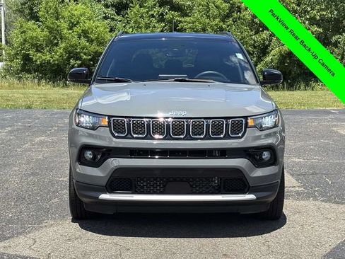 Used 2023 Jeep Compass Limited AWD/4WD image 30