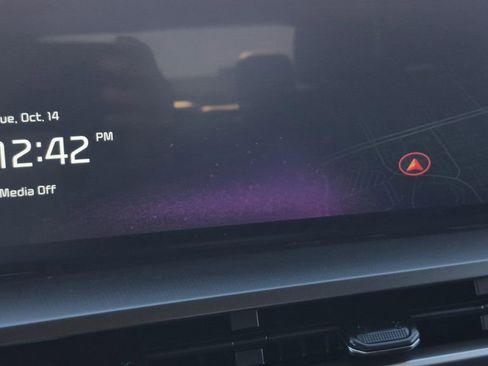 Certified 2025 Kia Telluride S image 25