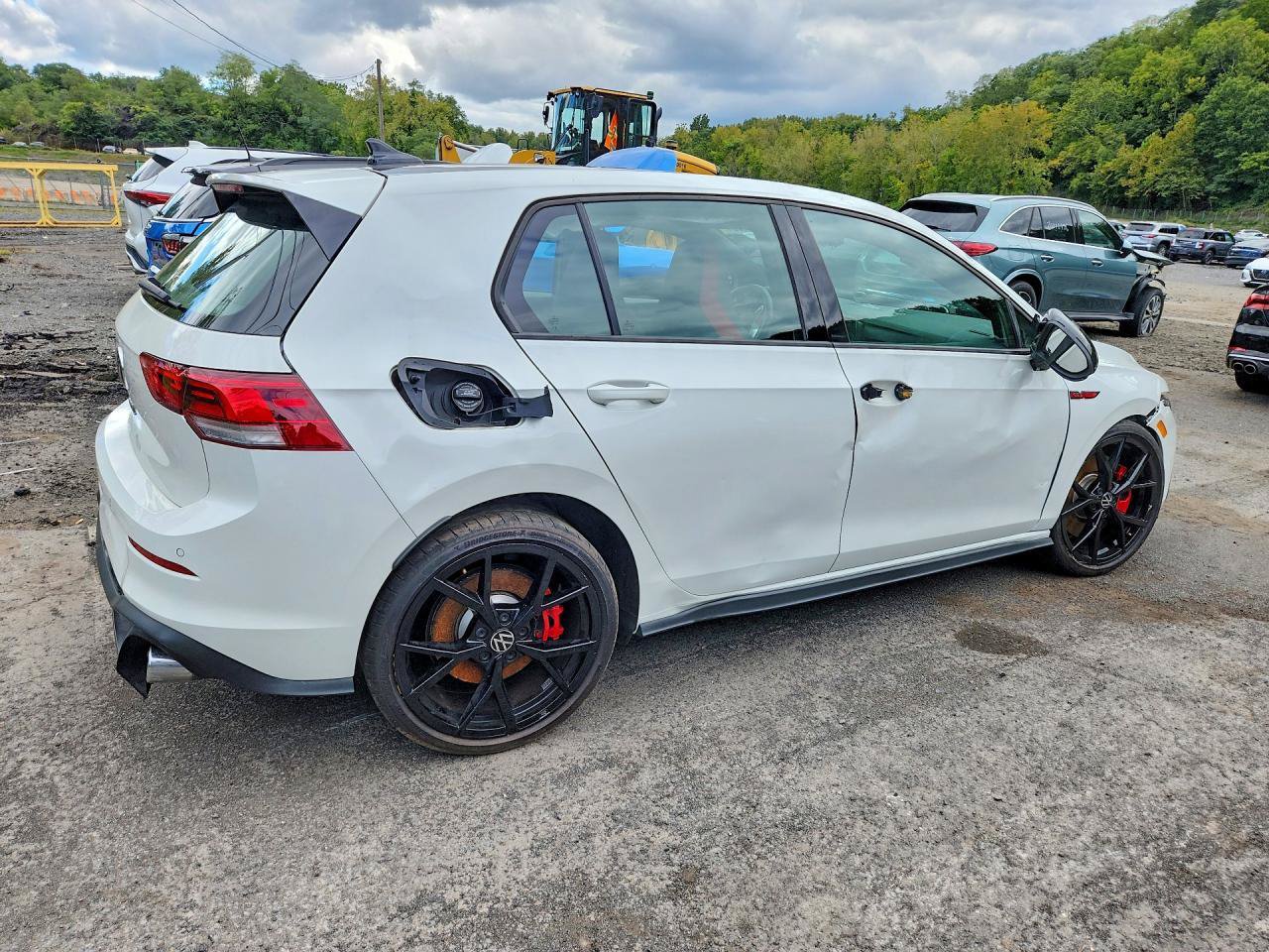 Used 2024 Volkswagen GTI S FWD image 4