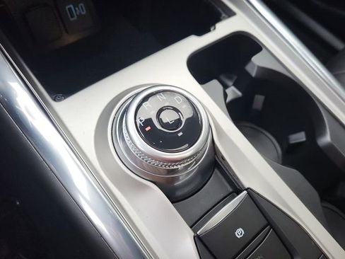 Certified 2023 Ford Explorer XLT w/ Equipment Group 202A image 27