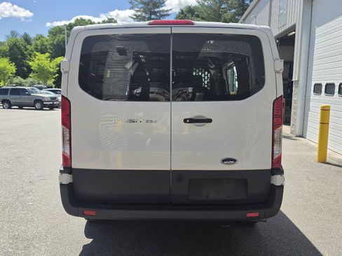 Used 2025 Ford Transit 250 Low Roof w/ Exterior Upgrade Package RWD image 3