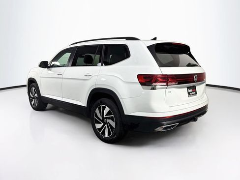 Used 2025 Volkswagen Atlas SE AWD/4WD image 5