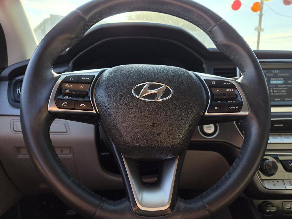 Used 2018 Hyundai Sonata SEL FWD image 25